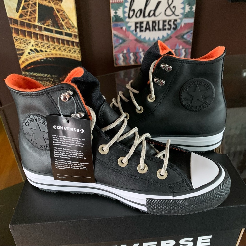 NWT Converse Chuck Taylor All Star Winter High Top Sneakers - Picture 3 of 8